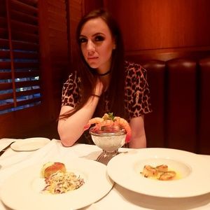 Meet your Posher, Nicole